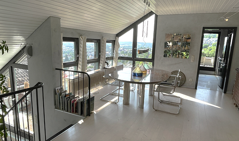 Refugium - penthouse location - dream view - commission-free - available at short notice