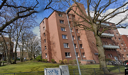 Exclusive, modernized 1.5-room apartment with EBK in Norderstedt
