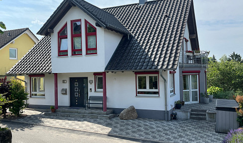 Plenty of space for the family: detached EFH with garden - 25 minutes to Heidelberg - commission-free