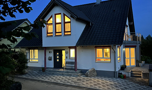 Großzügiges, freistehendes EFH in ruhiger Lage • 25 Min. nach Heidelberg-Zentrum • Provisionsfrei