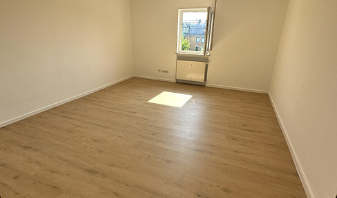 Beautiful 2-room apartment in the center of Mannheim-Sandhofen