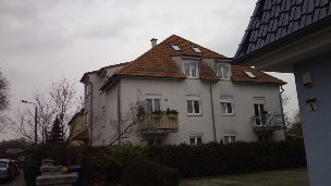 Von Privat: Schöne 2-Raum-Whg in MFH mit großem Garten
