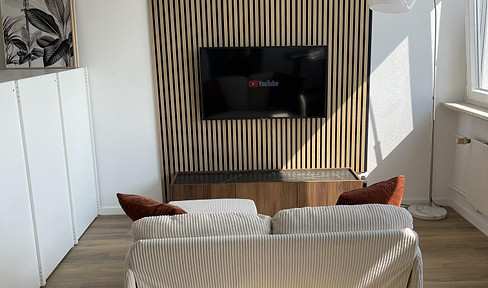 ERSTBEZUG VOLLMÖBLIERTE 1 ZIMMER WOHNUG + BALKON - 35m2