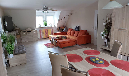 Helle & ruhige 4-Zimmer-Wohnung – sofort bezugsfrei & provisionsfrei