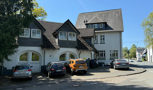 MFH with 12 residential units | approx. 6 % yield with potential | top condition