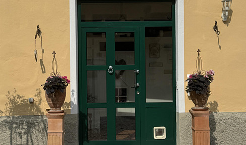 Bauernhaus, Stall, Unterstellplatz
