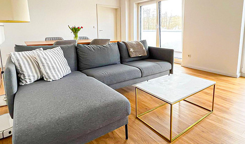 Modern penthouse in Bremen-Grambke - barrier-free, smart home, lake view - FREE OF PROVISION!