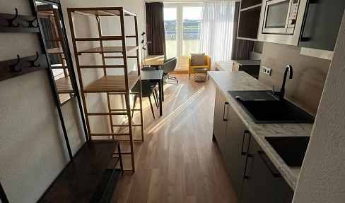 Möblierte 1-Zimmer-Wohnung mit Balkon in Au-Haidhausen