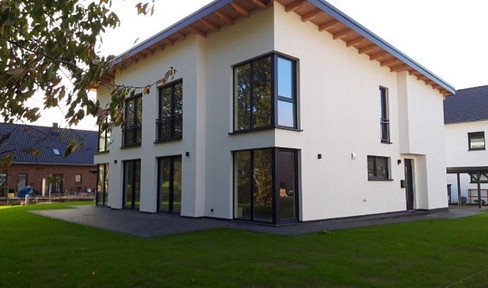 Modern semi-detached house for rent