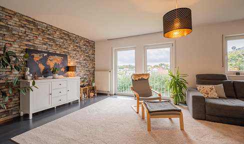 Bright 5 room maisonette apartment