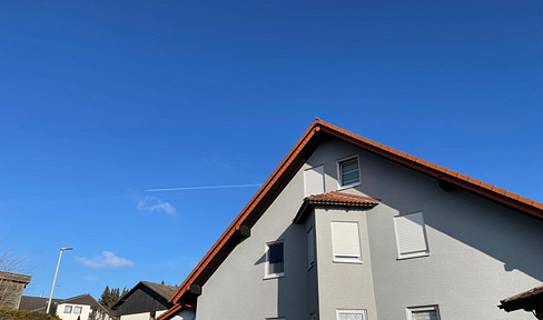 ** von Privat ** großzügige 3,5-Zi.-Maisonette-Wohnung / Dachterrasse mit Weitblick