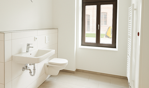 High-quality renovated 3-room apartment with balcony // Stylish old building, central location