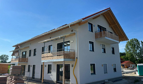 Wohnen und Arbeiten in schöner 5 Zimmer Wohnung in Amerang
