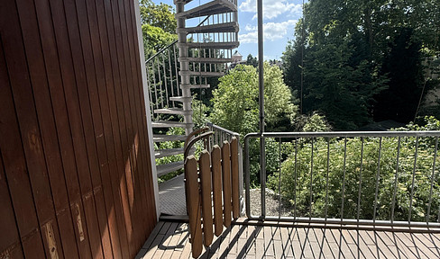 Modern 2-room apartment with EBK & balcony - centrally located in Ludwigshafen-Hemshof