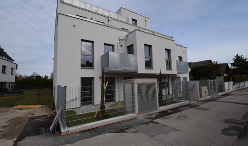 Erstbezug: Moderne 2-Zimmer Wohnung mit Balkon, Deckenkühlung & Top-Ausstattung in Essling