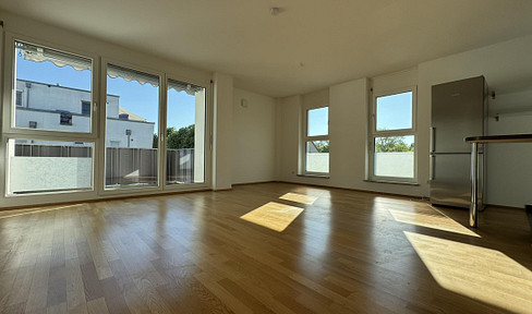 As-new, central 3-room apartment incl. underground parking space in Olching available immediately