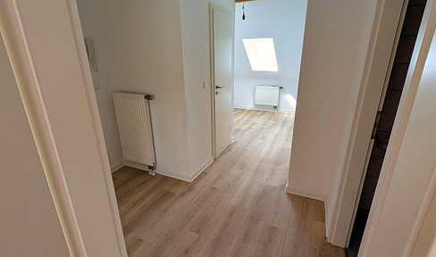 Condominium maisonette 5 bedrooms, large eat-in kitchen and 2 bathrooms