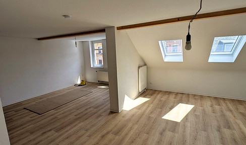 Eigentumswohnung Maisonette 5 Schlafräume, große Wohnküche und 2 Bäder