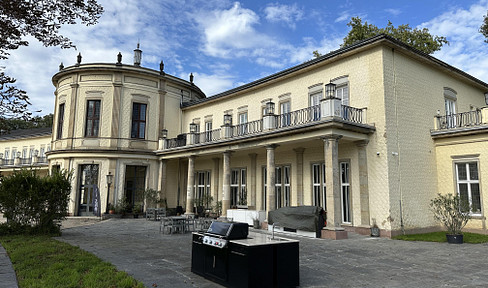 Modern commercial space in Parkschloss Leipzig - freshly renovated!