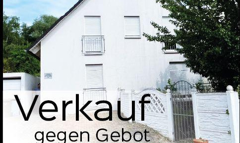 Modern detached house with commercial unit for sale