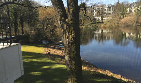 Unique apartment in Grunewald with terrace and lake access