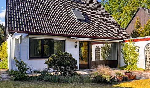 Lichtdurchflutetes, renoviertes 5-Zimmer-EFH mit großem Garten