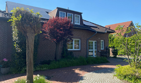 Well-maintained detached house with photovoltaics and wallbox in Meerbusch-Osterath