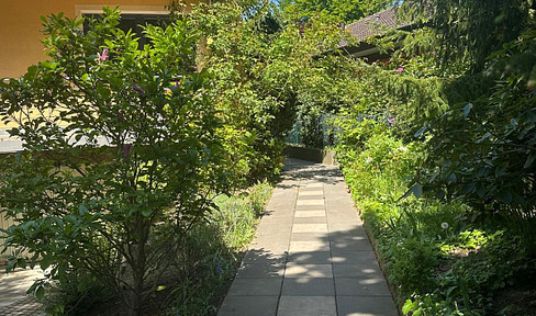 Brokerage-free - 2-room terrace apartment with balcony and garden