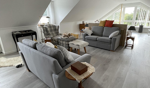 Temporary living: quiet-spacious-comfortable-widescreen view