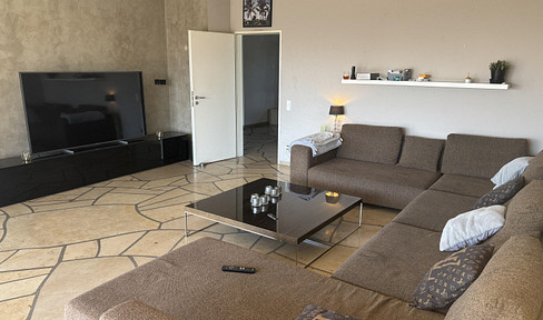 Apartment building for sale!