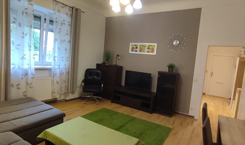 Modernized 2-room apartment in a green location, ready for immediate occupancy, commission-free