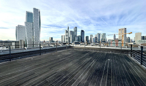 Office space with unique roof terrace in a prime location | commission-free | all-round view | DIVISIBLE