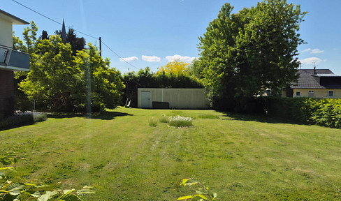 Wohnhaus 190m2, 1000 m2 Garten