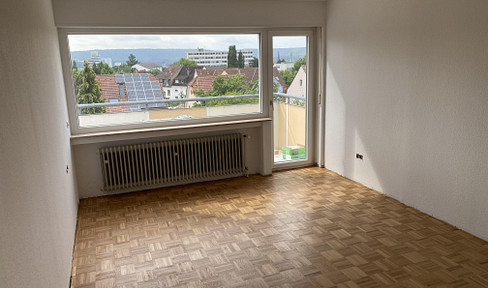 Kaiserslautern Lindenhof- Wohnung mit Humbergblick 3,5 Zimmer, Küche, Bad, Gäste WC, Balkon, Garage