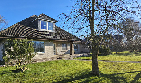 Large detached house with stunning views between Sylt and unspoiled nature
