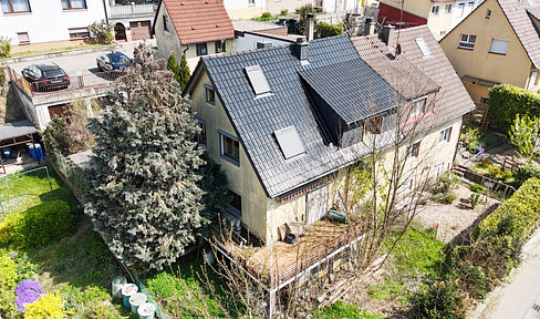 *OHNE PROVISION* Ein- bis Zweifamilienhaus, 3x Stellplätze, 2x Schuppen, Werkstatt, Garten