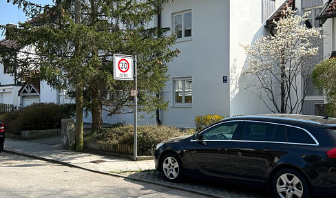 Attraktive Erdgeschosswohnung mit Terrasse, Garten und Hobbyraum