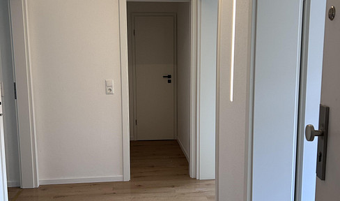 Completely renovated 3-room apartment *FREE OF PROVISION*
