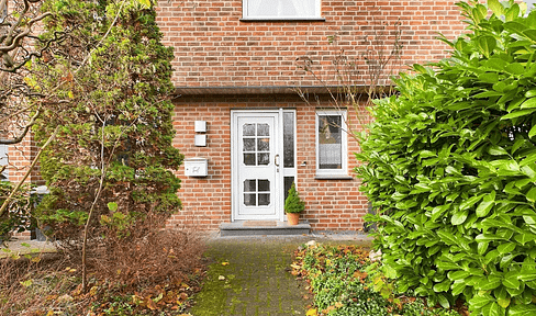 Renovated semi-detached house with garden & terrace in Harsewinkel