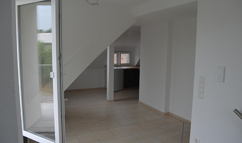 2 room apartment in Karben with large terrace and carport