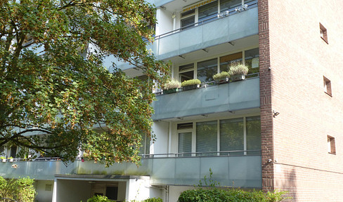Hamburg Bramfeld, 2-room condominium with balcony, approx. 50 sqm, incl. parking space