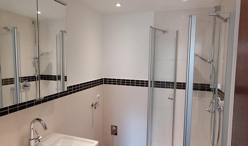 Newly renovated 4-room apartment in Oberschleißheim from private owner