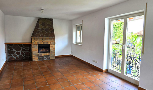 Jewel in Klein-Umstadt in quiet town center location for rent