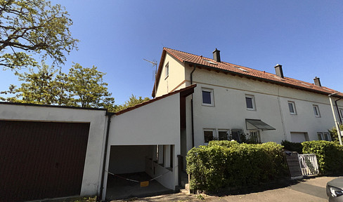 Reihenendhaus mit Garten in Kitzingen