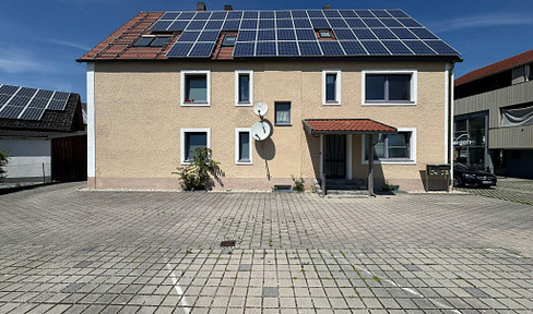 Light-flooded 3-room apartment in Wörth a. d. Isar on the upper floor with parking space & fitted kitchen