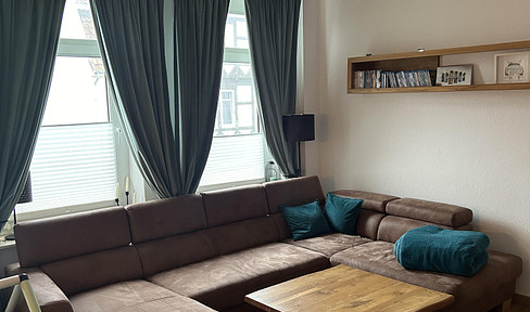 Stilvolle Maisonette-Wohnung (170 m²) mit Altbaucharme in Hannover-Bornum