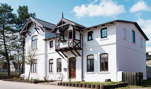 Architectural jewel with distinction - designer villa on an island plot