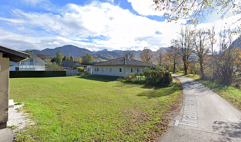 Ruhiger, sonniger ebener Baugrund in Stadtnähe Bad Ischl ohne Bauzwang!