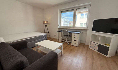 As-new shared flat in a completely renovated building - top location in Nuremberg, flexible & available immediately