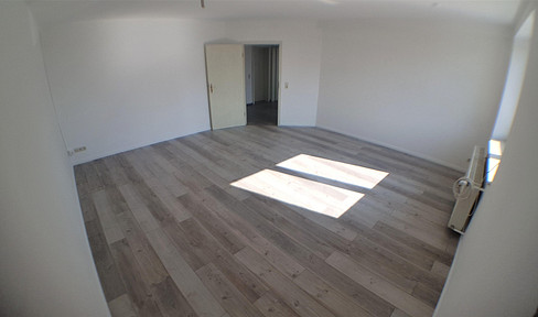 Barrier-free 3-room apartment with garden, parking space, e-charging station